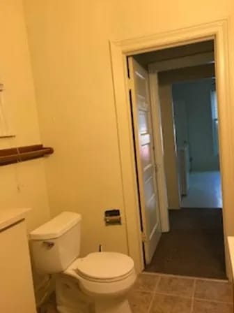 Building Photo - 117 Perrin St