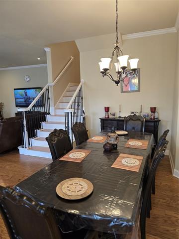 Building Photo - 2447 Embleton Dr