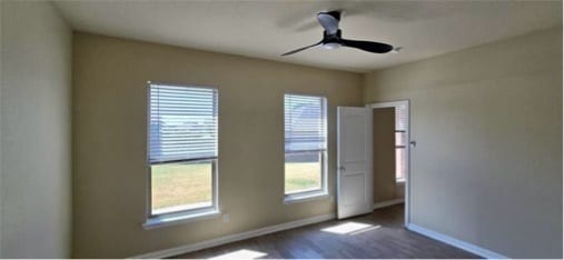 Building Photo - 107 Creekside Dr