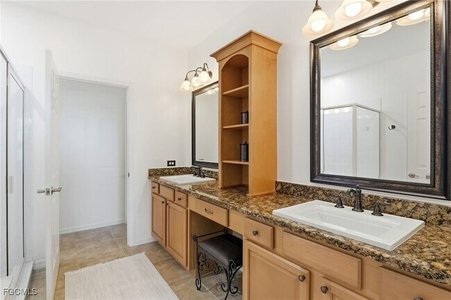 Building Photo - 11029 Mill Creek Way