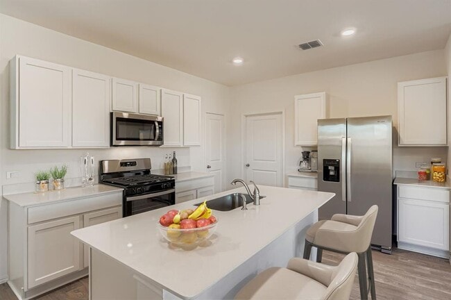 Building Photo - 12112 Douglas Fir Cir