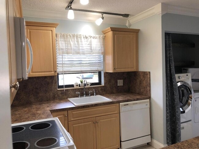 Building Photo - 326 Jupiter Lakes Blvd