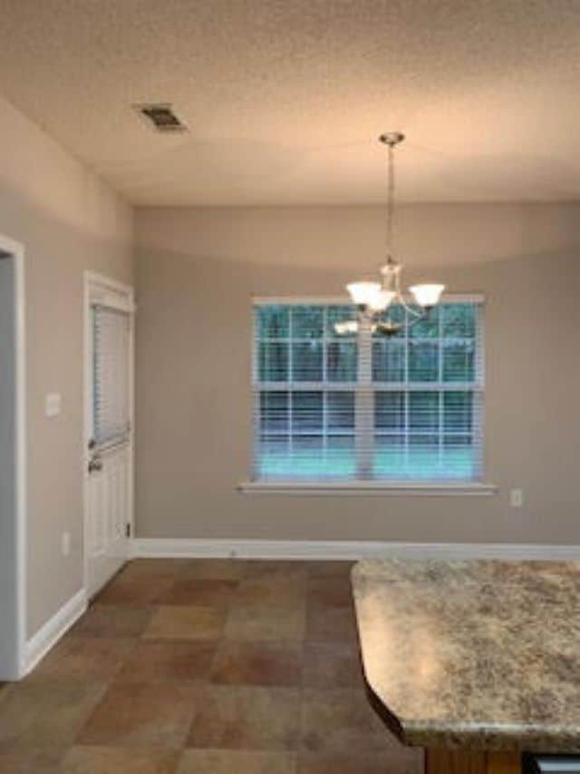 Building Photo - 98191 Kapalama Dr