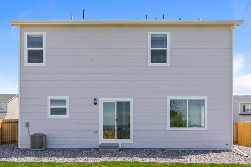 Building Photo - 2155 Alyssa St