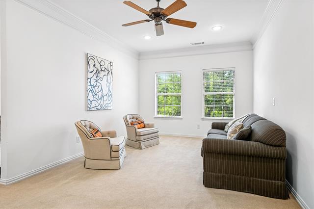 Building Photo - 2008 Sleepy Hollow Ln