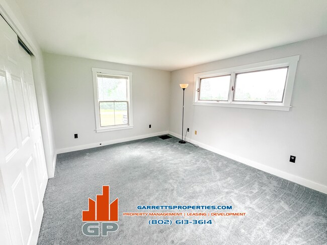 Building Photo - 403 Hollister Hill Rd