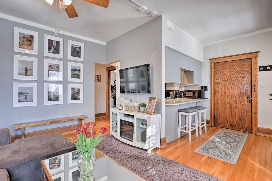 Building Photo - 1401 Fillmore St