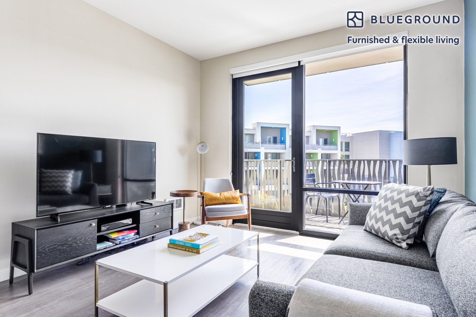 Building Photo - 690 Long Bridge St