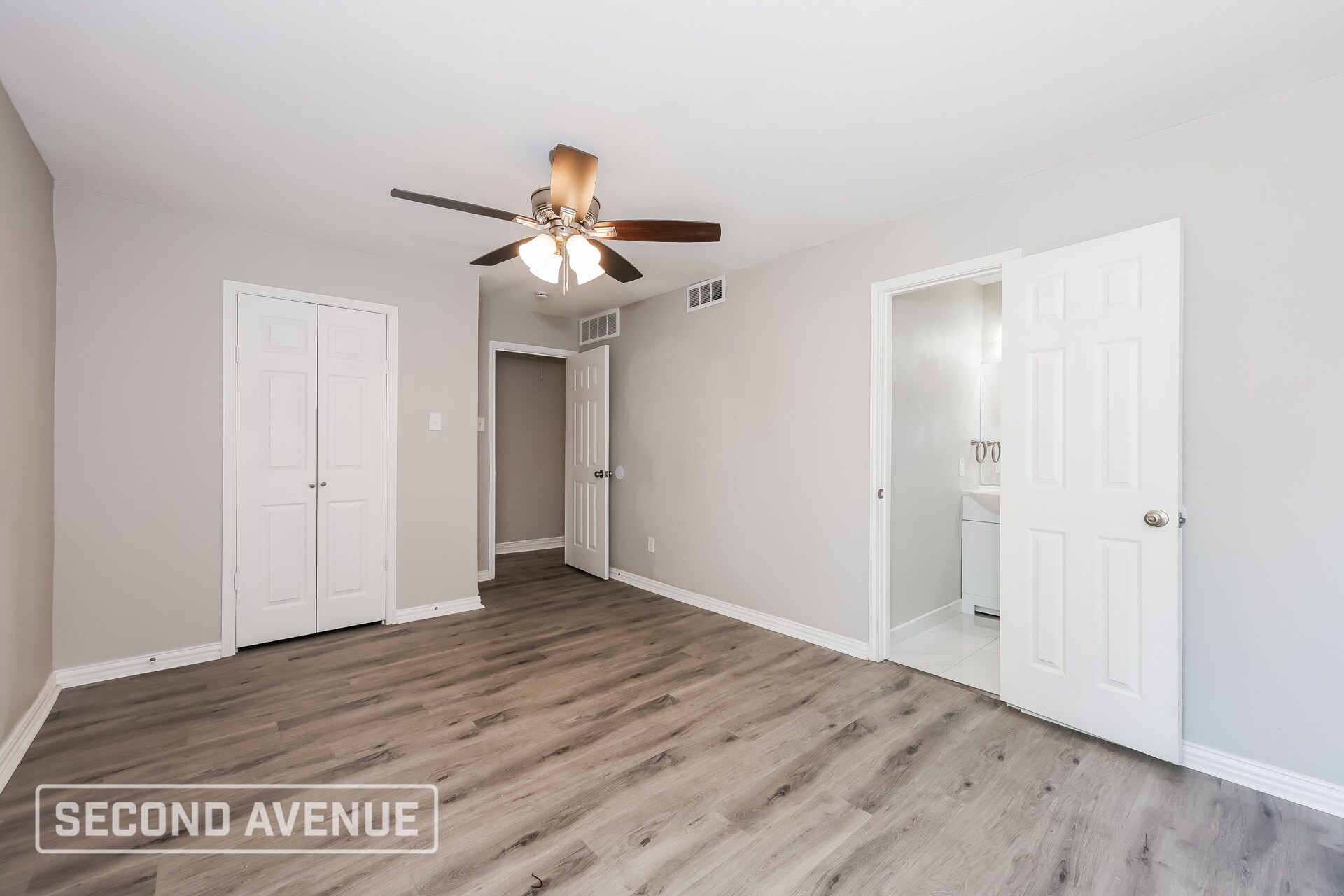 Building Photo - 2024 Lewiston Ave