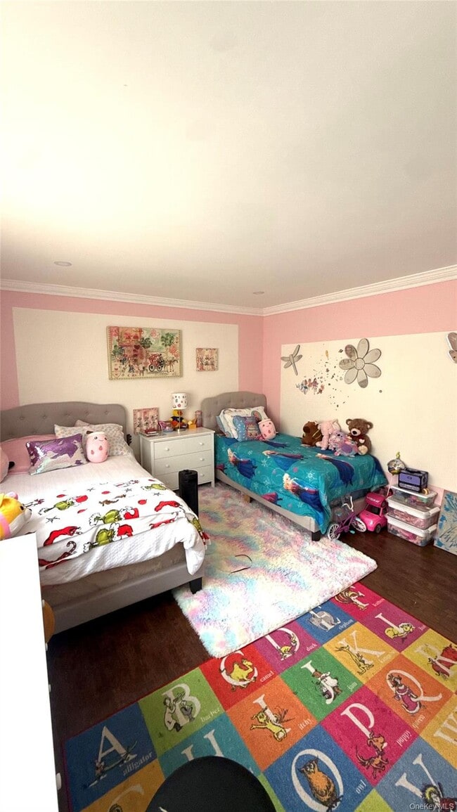 Building Photo - 207 Lenox Ave