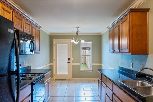 Building Photo - 288 Copper Oaks Dr