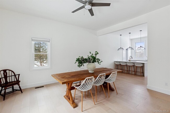 Building Photo - 34 Starboard Rd