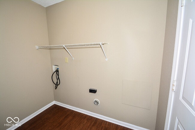 Building Photo - 8177 Amarillo Dr