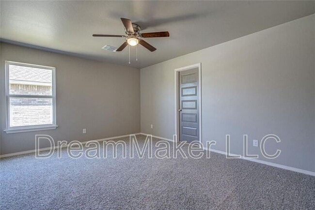 Building Photo - 2329 28th Ter