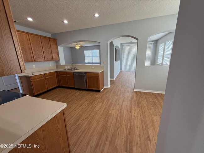 Building Photo - 3040 Postmill Dr