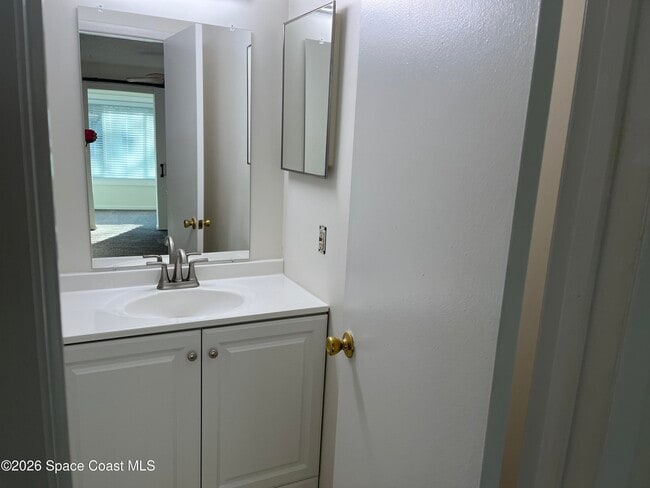 Building Photo - 225 S Tropical Trail