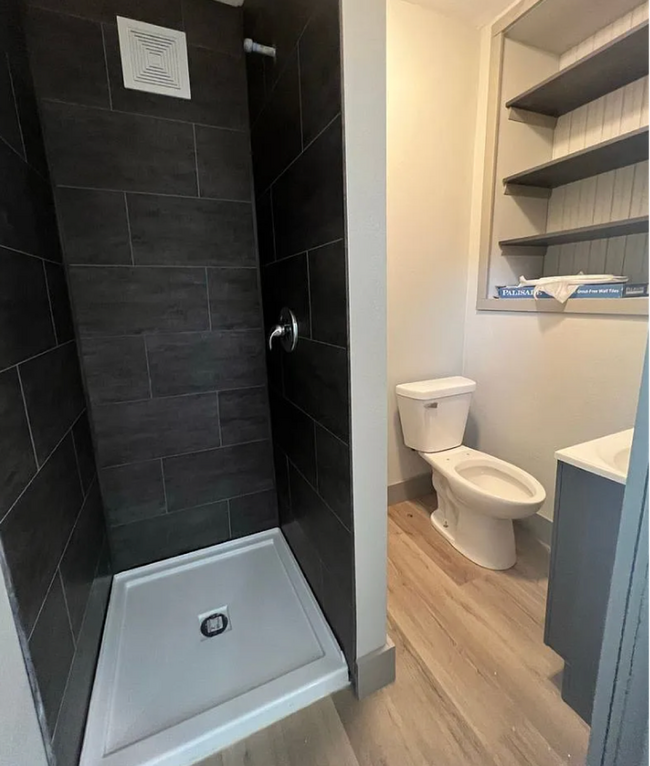 Building Photo - 1025-1027 Redfield