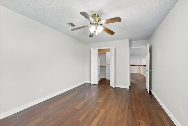 Building Photo - 3126 Windchase Blvd