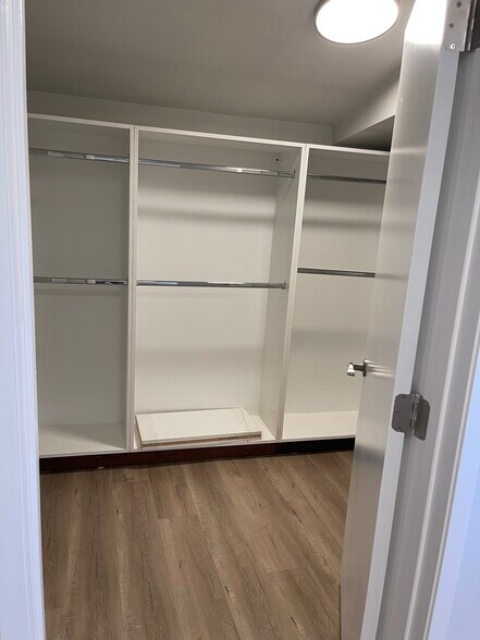 Walk-in closet - 4803 Lowell Ave