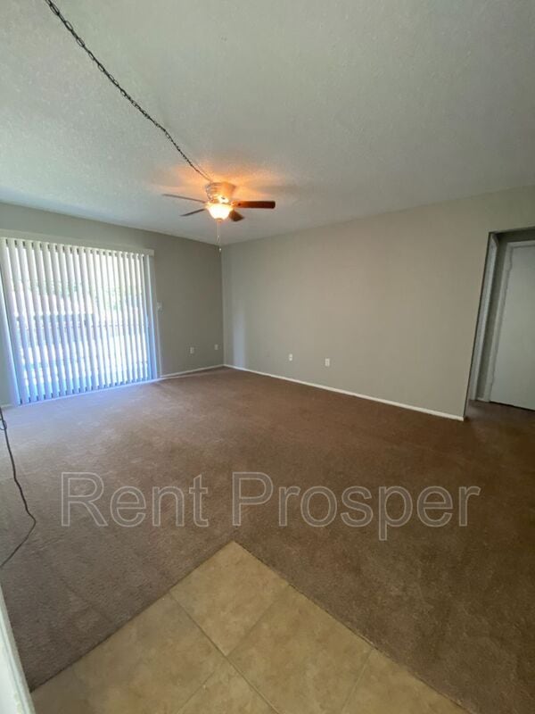 Building Photo - 304 Cherokee Ct