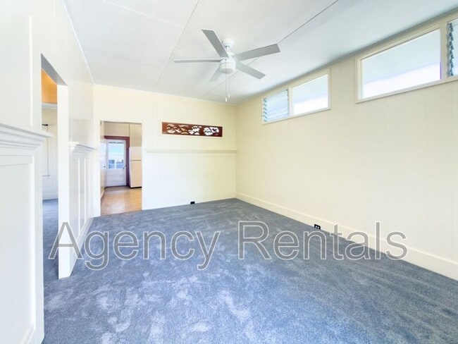 Building Photo - 809 Makaleka Ave
