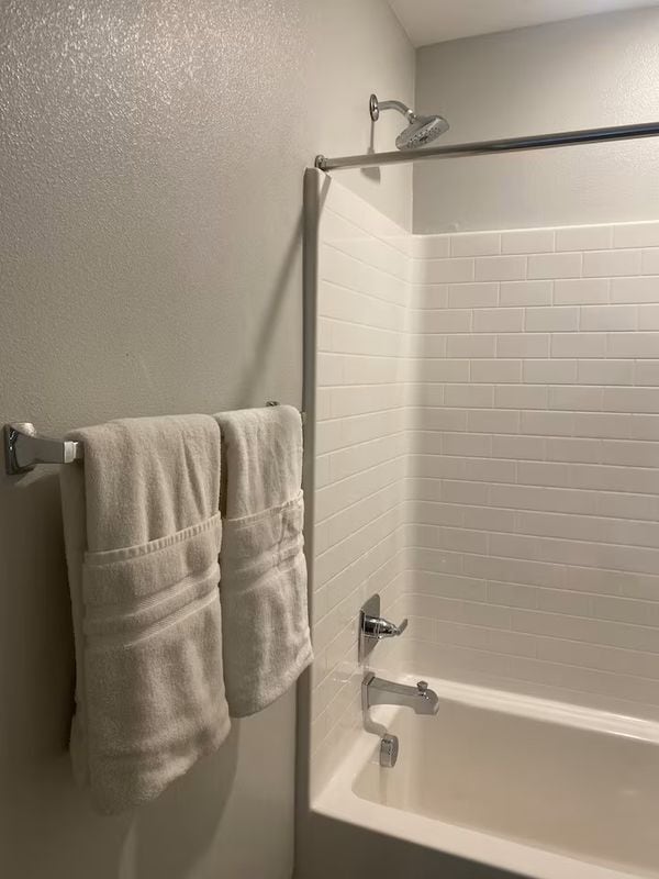 Building Photo - 65668 Flora Ave