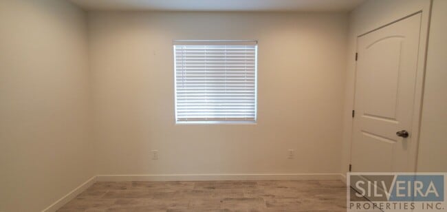 Building Photo - *All Utilities Paid* Brand New ADU at 521 ...