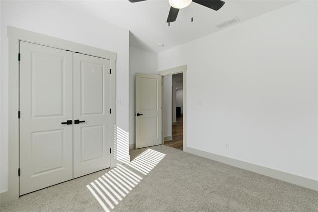 Building Photo - 425 Munson St