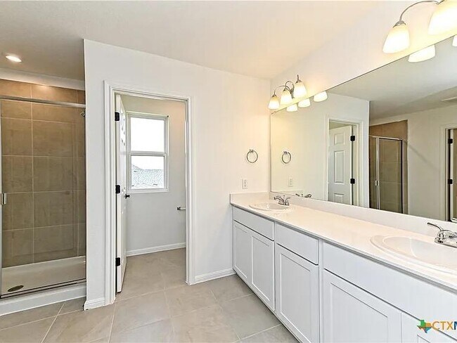 Building Photo - 157 Seattle Slew Dr