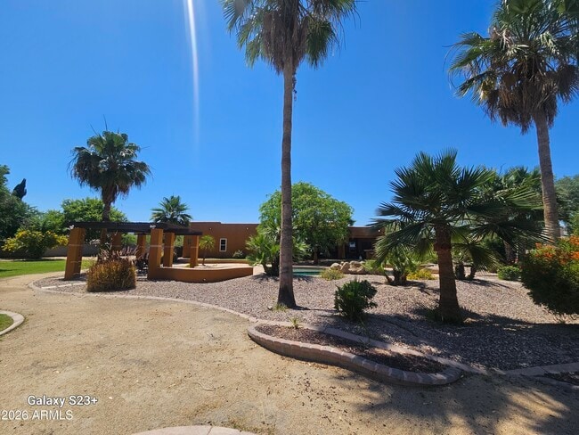 Building Photo - 5118 W Winston Dr