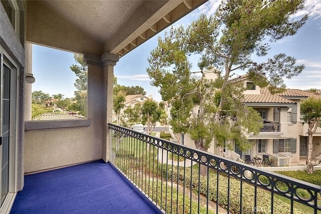 Building Photo - 8015 E Treeview Ct