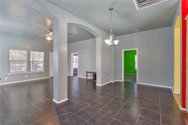 Building Photo - 2310 Pearl Ave