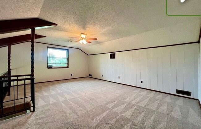Building Photo - 9149 Marchant Rd