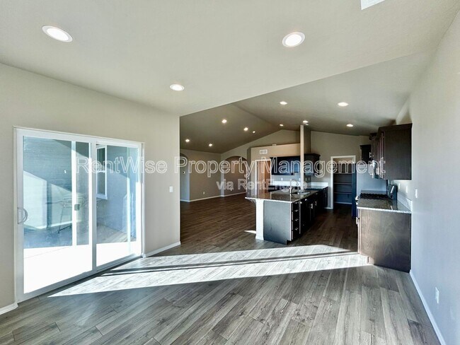 Building Photo - 1309 Jupiter Ave