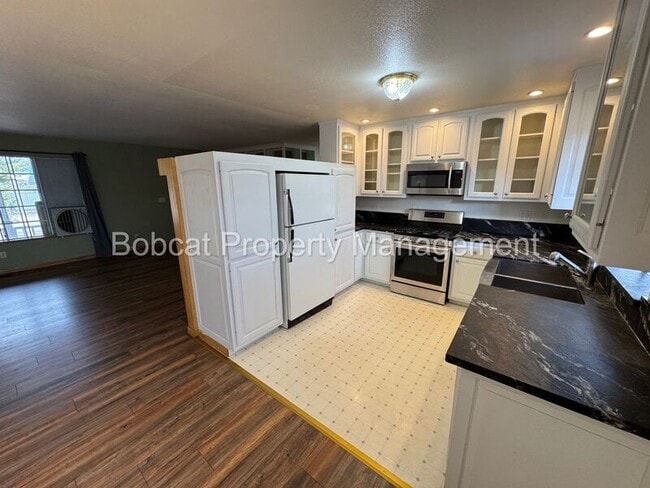 Building Photo - 3722 Lyla Ln