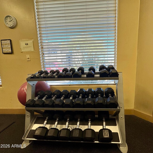 Building Photo - 14000 N 94th St