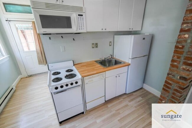 Building Photo - 500 S Collington Ave