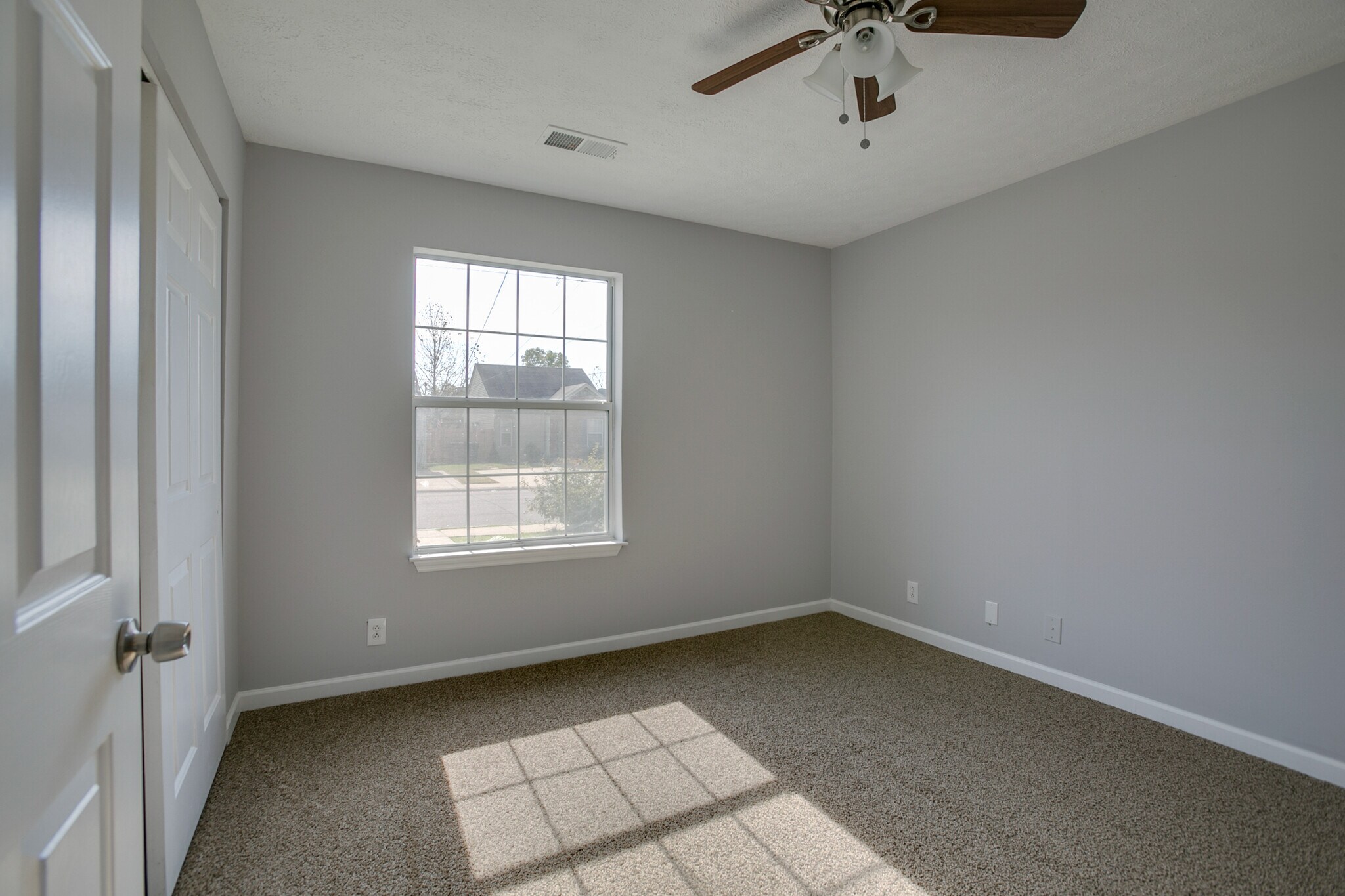 2 bedrooms with connected full bathrooms - 1139 Alandee St.