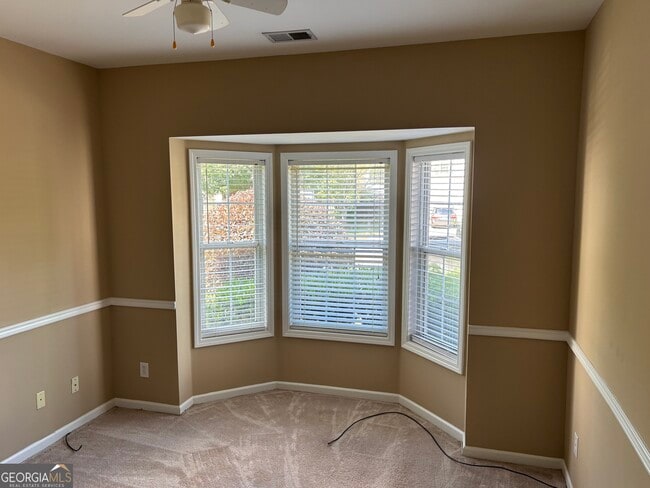 Building Photo - 709 Weatherstone Trce