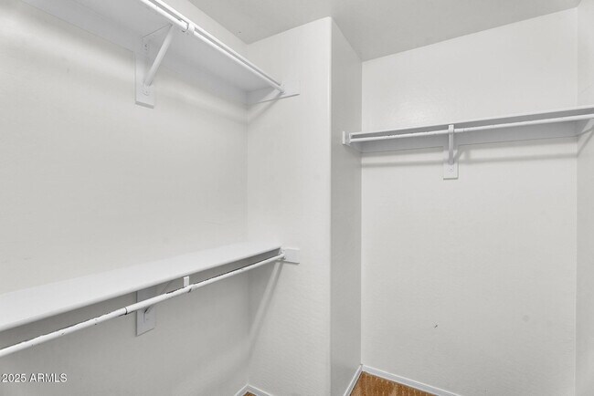 Building Photo - 2332 N 84th Dr