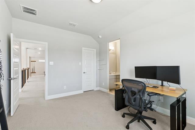Building Photo - 7584 Zachery Dr