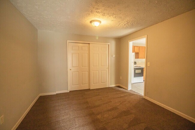 Building Photo - 803/805 N 7th St