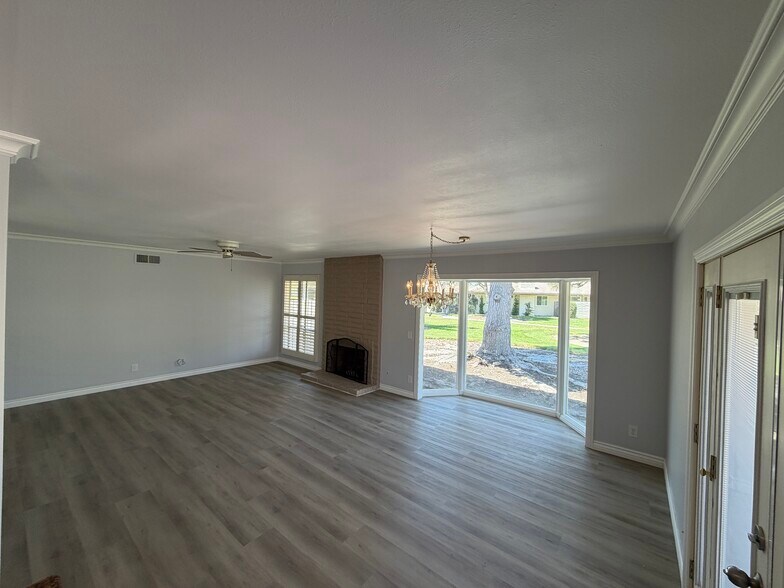 Living/Dining - 27111 Capote de Paseo