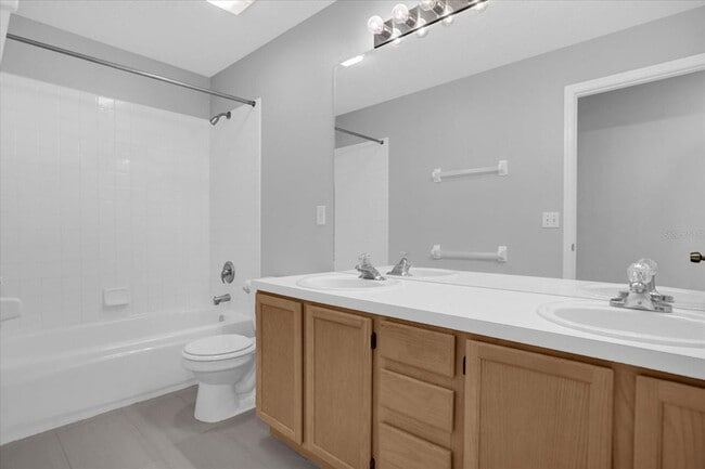 Building Photo - 3521 Moss Pointe Pl