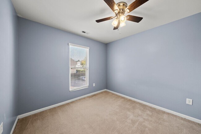 Building Photo - 8341 Hollister Hills Dr