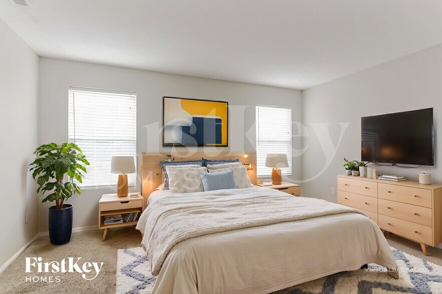 Building Photo - 10423 Apple Creek Dr