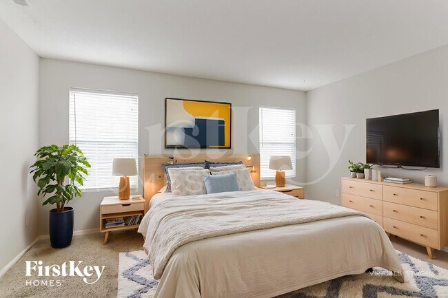 Building Photo - 10423 Apple Creek Dr