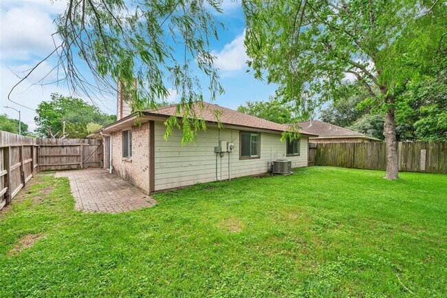 Building Photo - 2955 High Plains Dr