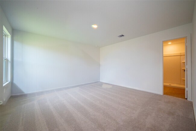 Building Photo - 6147 Sunburst Scarlet St