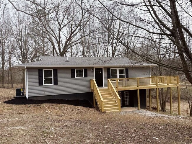 Building Photo - 649 Old Drake Temperance Rd